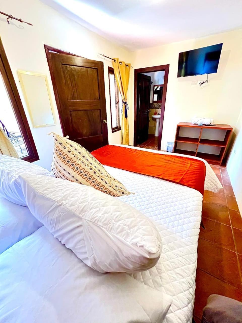 אנטיגואה גואטמלה Hotel Posada Casa Santorini מראה חיצוני תמונה