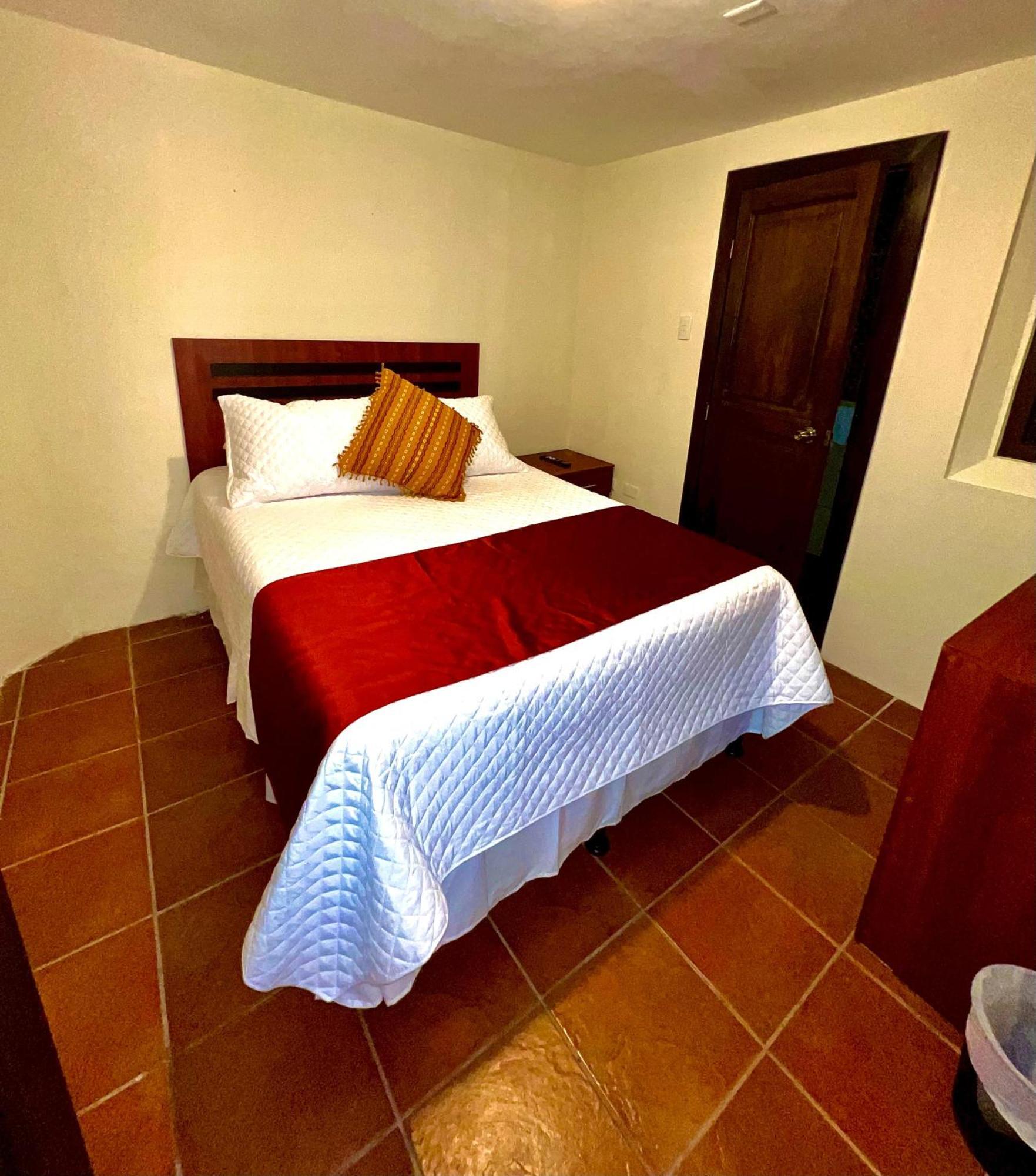 אנטיגואה גואטמלה Hotel Posada Casa Santorini מראה חיצוני תמונה